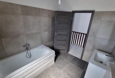 Duplex cu 4 camere cu Canalizare în Săcălaz - 14