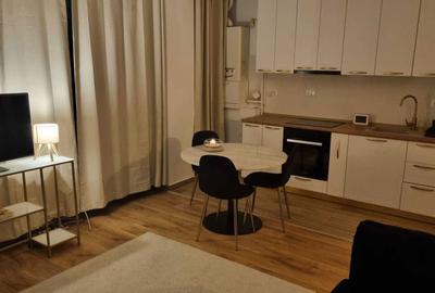 Garsonieră în Roșu - 2