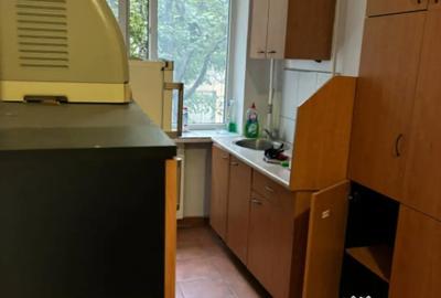 Spațiu comercial, de 50 mp, în George Enescu - 3