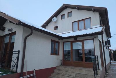 Casa de vanzare Valu lui Traian - 2