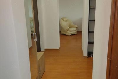 Apartament cu 2 camere decomandat în Republicii - 5