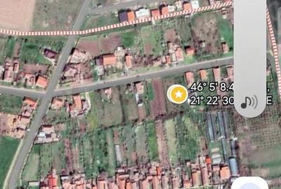 Teren de 2400 mp, în Tisa