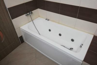 Apartament cu 2 camere decomandat în Circumvalațiunii