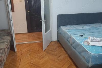 Garsonieră decomandată în Central - 2