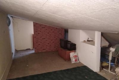 Casă cu 2 camere cu Teren 40 Mp în Central - 12