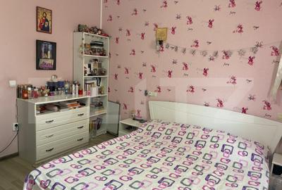 Casă cu 5 camere cu Teren 300 Mp în Central - 9