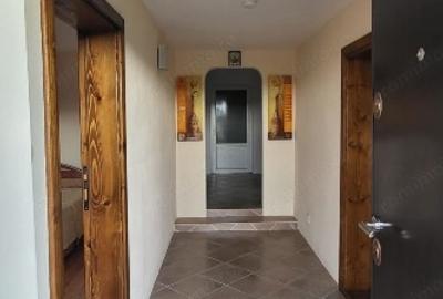 Casă individuală cu 5 camere cu Teren 2500 Mp în Central - 6