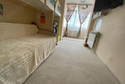 Persoana fizica, vand apartament cu doua camere, etaj 2. - 6