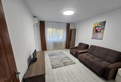 Garsoniera Tineretului, 7 minute de metrou Timpuri Noi, STB in fata blocului - 1