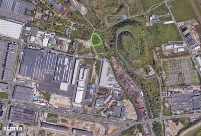 Teren de 3200 mp, în Tractorul - 2