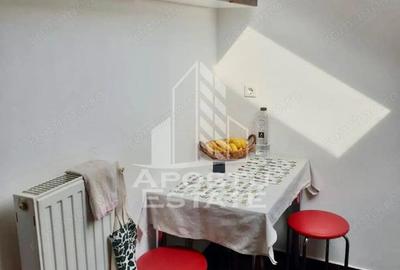 Apartament cu 1 camera, decomandat, zona Girocului - 1