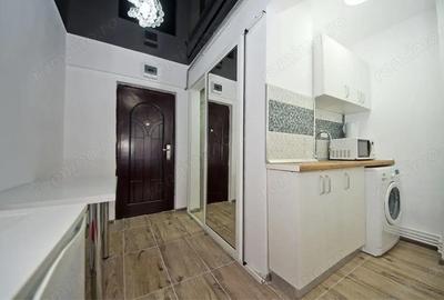 Garsonieră decomandată în Țiglina 1 - 2