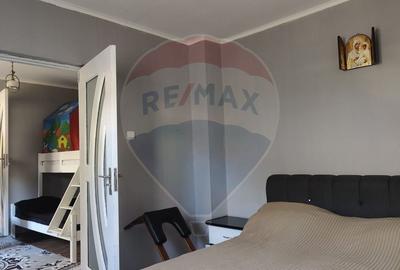 Casa cu 3 camere de vanzare in Constanta Zona Bd Mamaia - 9