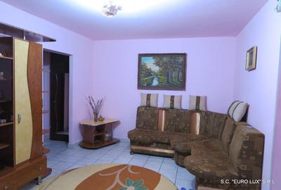 Apartament cu 4 camere semidecomandat în Micălaca - 13