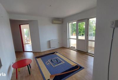 Apartament cu 3 camere, mobilat în Cetate - 8