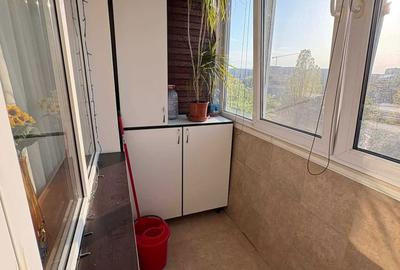 Apartament cu 3 camere decomandat în Decebal - 8