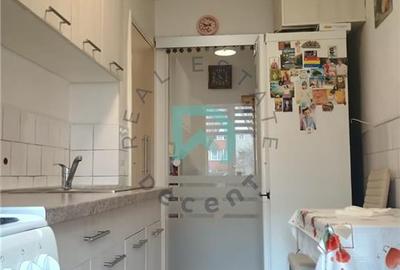 Apartament cu 2 camere decomandat în Tractorul - 14