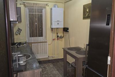 Apartament cu 2 camere decomandat în Exterior Vest - 9