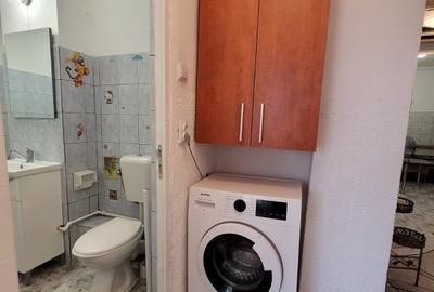 INEL I - EDEN -3 CAMERE DECOMANDAT -ETAJ 3 -CENTRALA GAZE - LOC DE PARCARE - 45