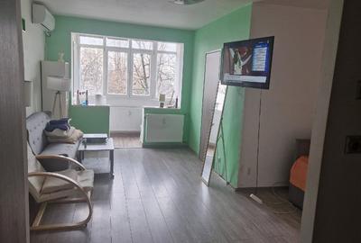 De inchiriat garsoniera mobilata si utilata modern Titan Mall - 2