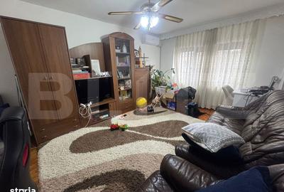 Apartament cu 3 camere în Central - 1