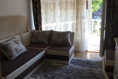 Spațiu comercial, de 105 mp, în Central - 8