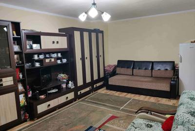 Garsonieră decomandată în Coman - 1