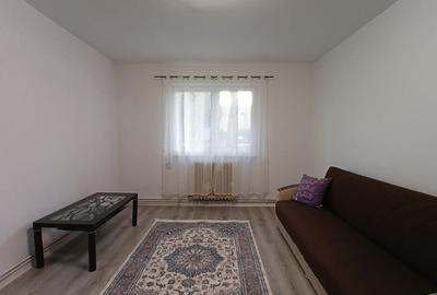 Apartament cu 2 camere semidecomandat în Astra