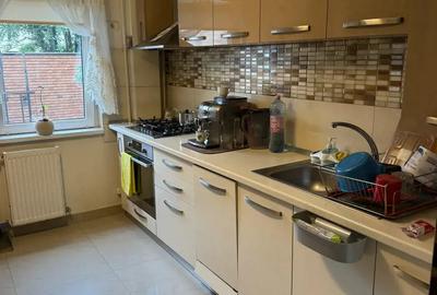 Apartament cu 4 camere decomandat în Funcționarilor - 5