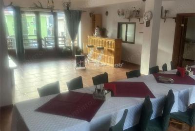 Casă cu 8 camere cu Teren 1000 Mp în Moieciu - 38