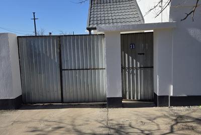 Casă cu 3 camere în Central - 2