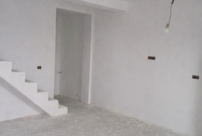 Casă individuală cu 5 camere cu Teren 210 Mp în Străulești - 4