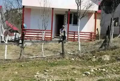 Casă cu Teren 150 Mp în Roșia Montană - 3