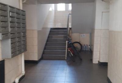 Mall Vitan vanzare garsoniera bloc mixt - 14