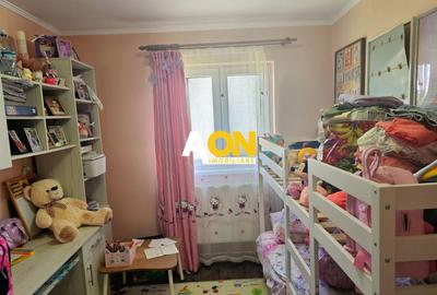 Apartament cu 2 camere semidecomandat, mobilat în Ampoi 1 - 8