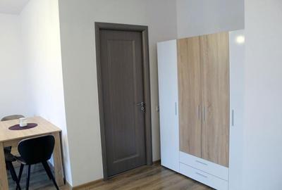 Garsonieră semidecomandată în Roșu - 1