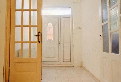 Apartament cu 3 camere semidecomandat în Traian - 9