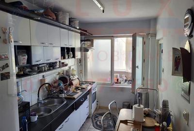 Apartament cu 3 camere decomandat în Babadag - 5