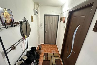 Apartament cu 3 camere decomandat în Aviației - 19