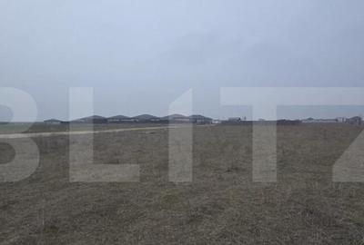 Teren intravilan, 1000 mp, pozitie pe colt, front 39 metri, - 2