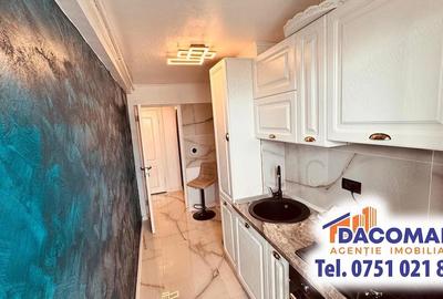 Apartament cu 2 camere decomandat în Micro 21