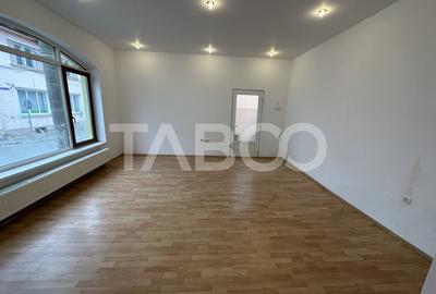 Spatiu 550 mpu pretabil clinica sau cladire birouri zona Lupeni Sibiu - 4