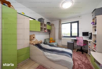Apartament cu 3 camere decomandat în Tractorul - 8