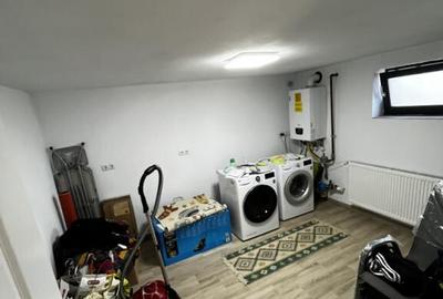 Casă cu 7 camere cu Teren 1600 Mp în Berchez - 15