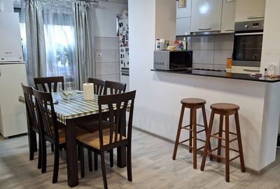 Apartament cu 3 camere decomandat în Gura Văii - 15