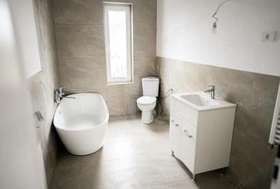 Casă cu 5 camere cu Teren 765 Mp în Păulești - 5