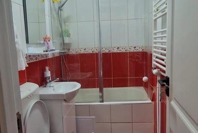 Apartament cu 3 camere decomandat în Nord - 2