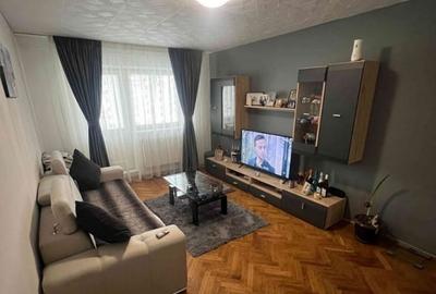 Apartament de 3 camere-Luminos - 1