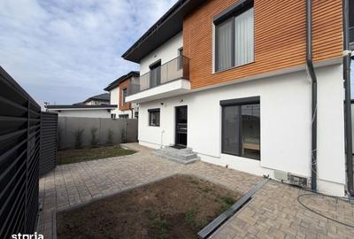 Casă cu 5 camere cu Teren 260 Mp în Dobroești - 20