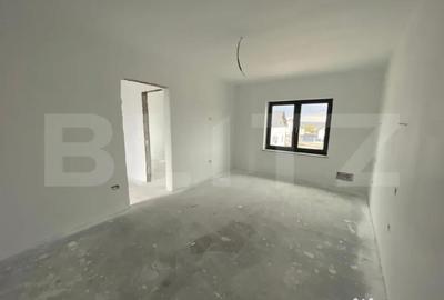 Casă cu 4 camere cu Teren 200 Mp în Central